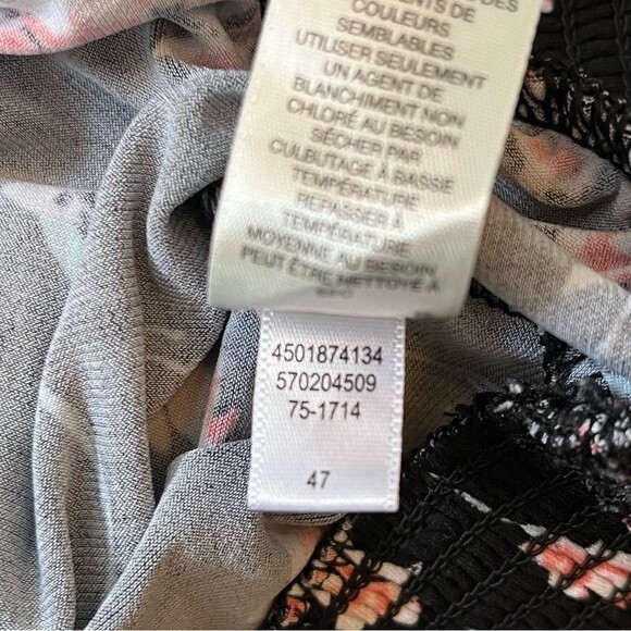 White House Black Market Pink Floral Print Tie Neckline Sleeveless Blouse Size S - Picture 9 of 9